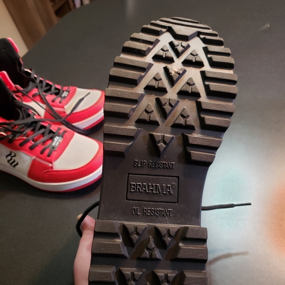 COPY - Boots - Picture 2 of 4